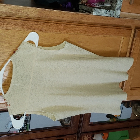 Double D Ranch Beaded V-Neck Knit Linen/Nylon Top XS Length 22" Like New! - Picture 4 of 6